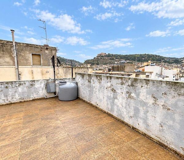 Two-Level Apartment in historic center in Scicli