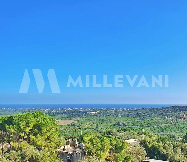 Villa con vista panoramica sul mare e sulla Cattedrale di Noto