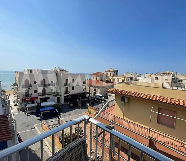 Apartment with sea view in Marina di Ragusa