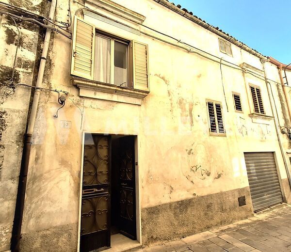 Casa singola a pochi passi dal centro storico a Modica