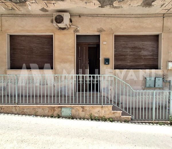 Ground floor apartment, Pozzallo