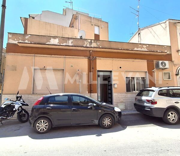 Casa singola a 250 metri dalla spiaggia di Pietre Nere, Pozzallo