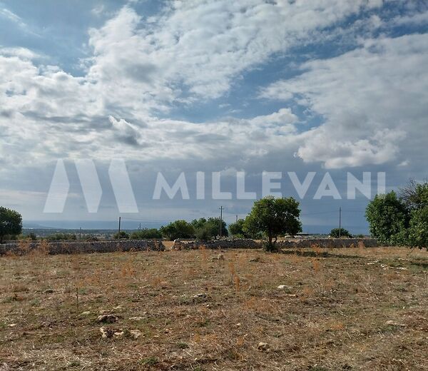 Terreno agricolo vista mare a Modica