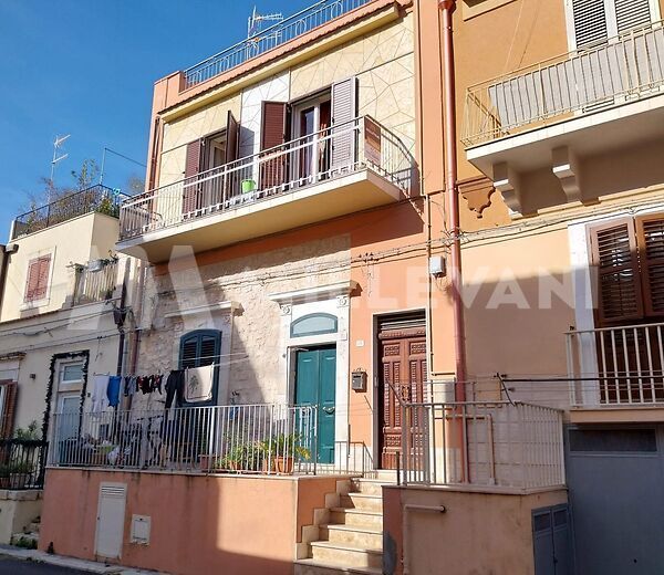 Casa indipendente a 500 metri dalla spiaggia di Raganzino a Pozzallo