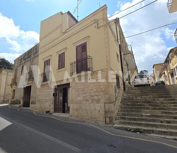 Detached House Just Steps from Villa Penna in Scicli