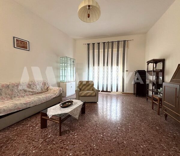 Ampio appartamento con terrazza panoramica a Donnalucata