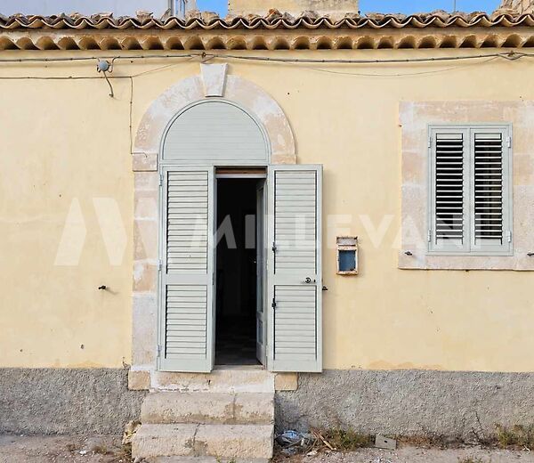 Casa in pietra a 300 m dal mare, Donnalucata