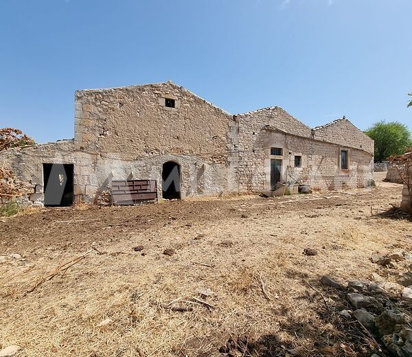 Antico Casale in pietra tra Scicli e Modica