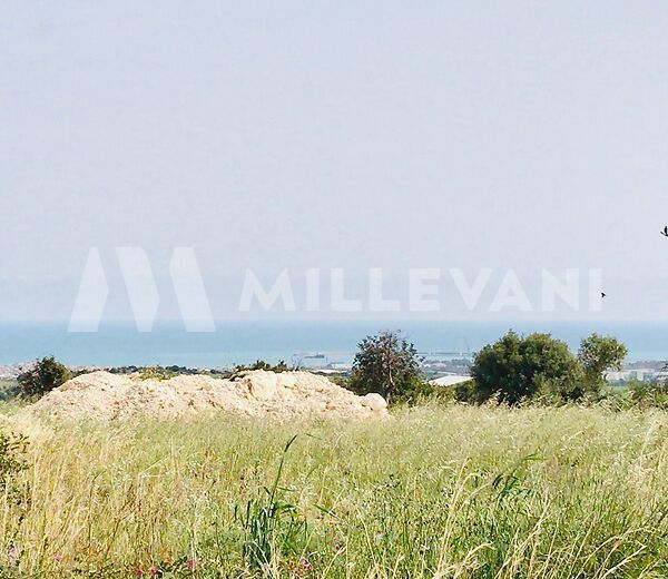 Terreno edificabile con vista mare vicino Pozzallo