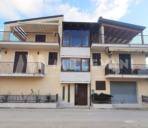 Well refined apartment in Giarratana, Ragusa